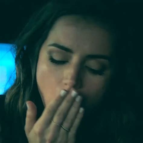 ana de armas handjob